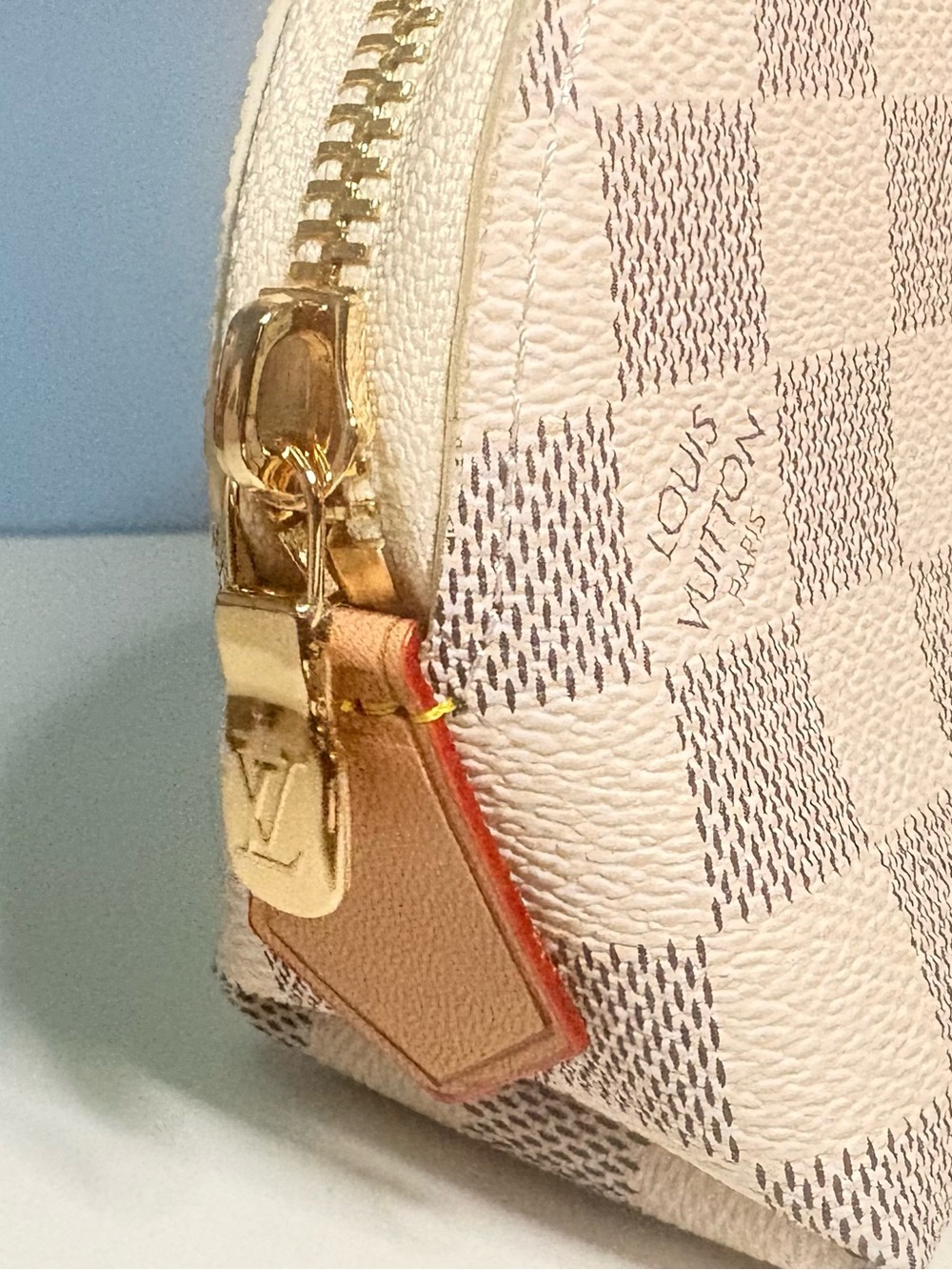 Louis Vuitton Pouch GM White Canvas/Leather - Picture 9 of 11